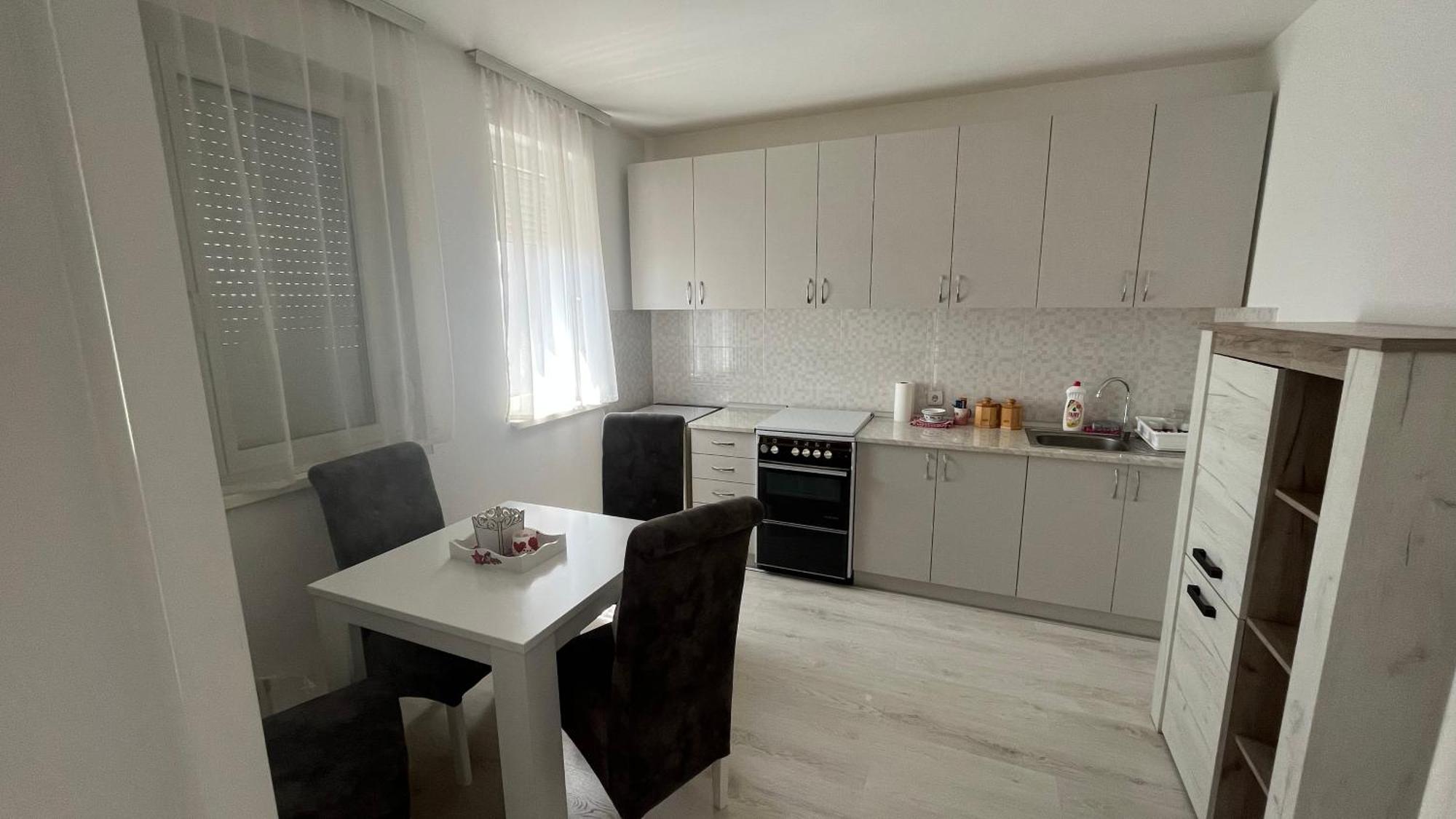 Ferienwohnung Harmony Relax Paraćin Exterior foto